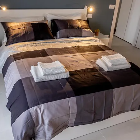 A Un Passo Da San Pietro Rzym